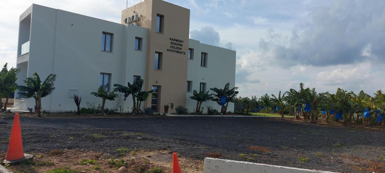 Harmony Seaview Apartments 파포스 외부 사진