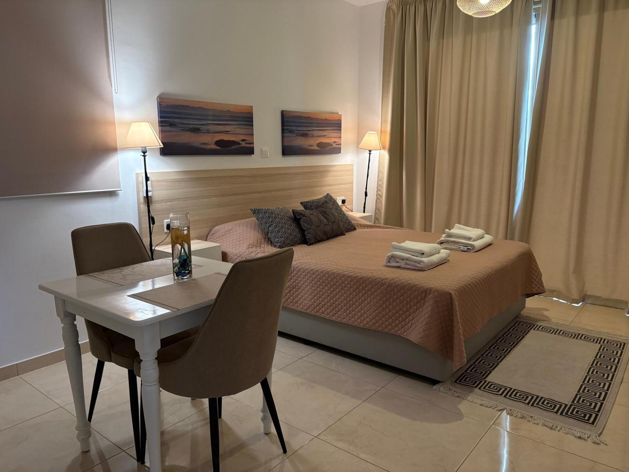 Harmony Seaview Apartments 파포스 외부 사진